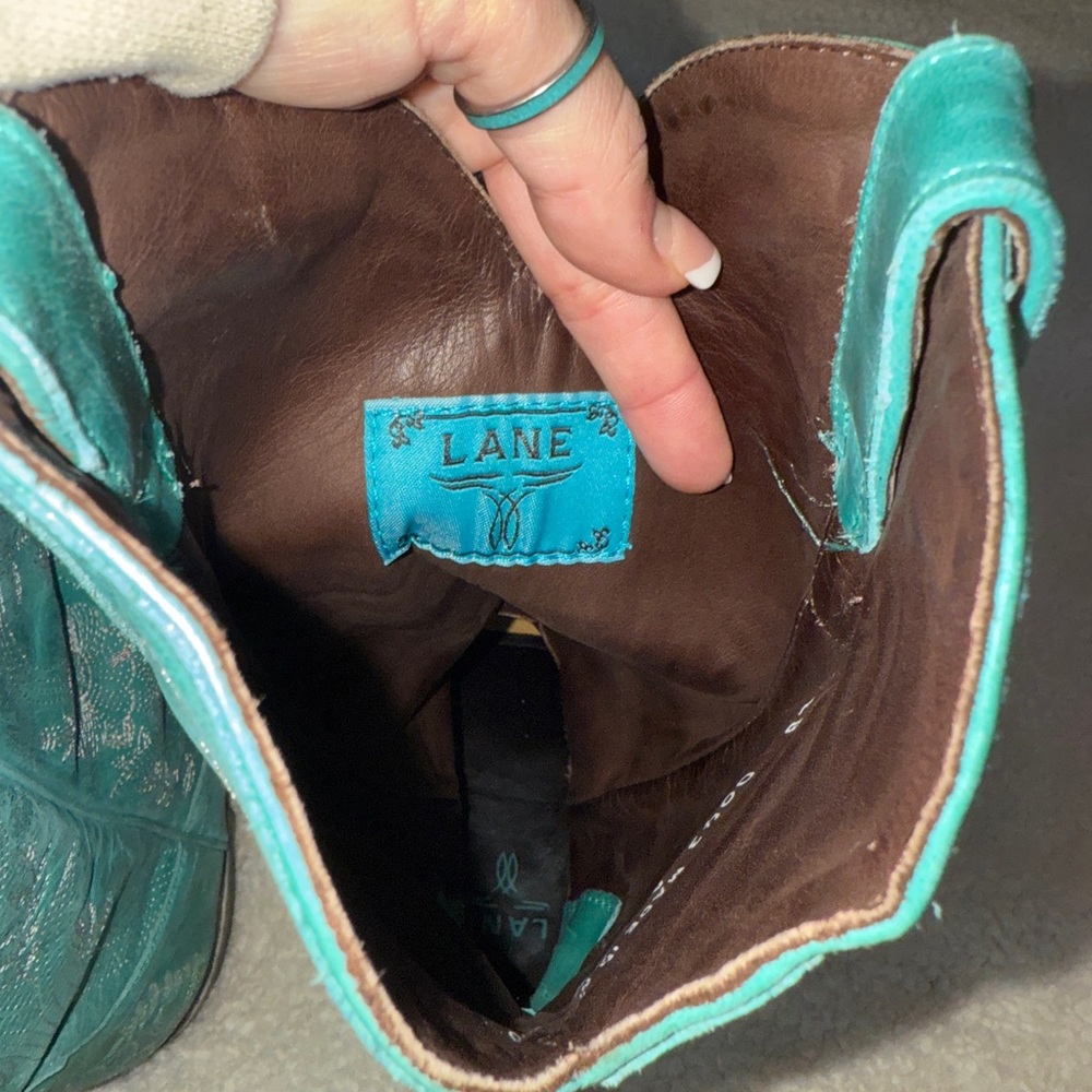Lane “Ashlee Lace” Turquoise Boots - Picture 7 of 10